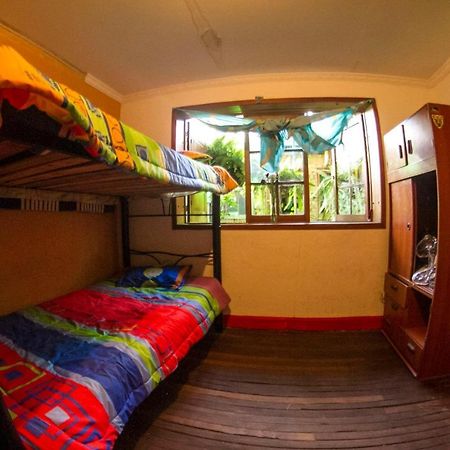 Отель Casa Locombia Богота Экстерьер фото